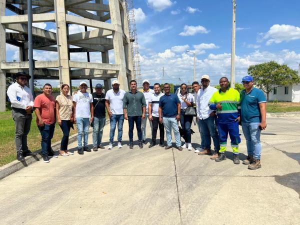 Concejales de Manatí conocen de cerca el proceso de tratamiento del agua en la PTAP del Acueducto Regional Manatí-Candelaria